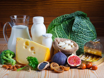 Ăn nhiều thực phẩm giàu canxi